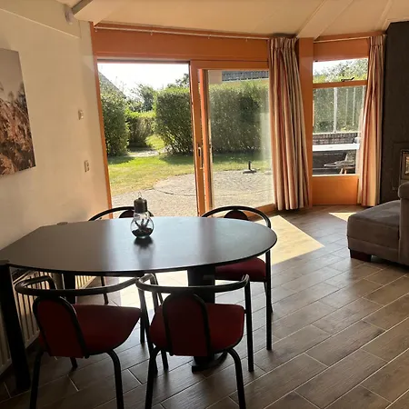 Nyaraló Zeester 073 *