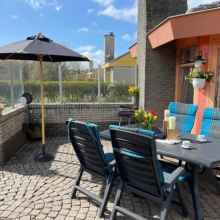 Zeester 073 Nyaraló *